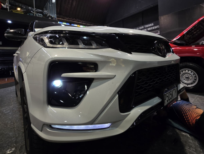Special Lighting Xs Toyota Fog Lamp 2" (pair) - Image 4